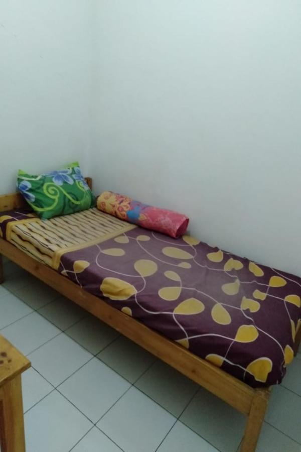 Spot On 90538 Wisma Dewi Syariah Jakarta Extérieur photo